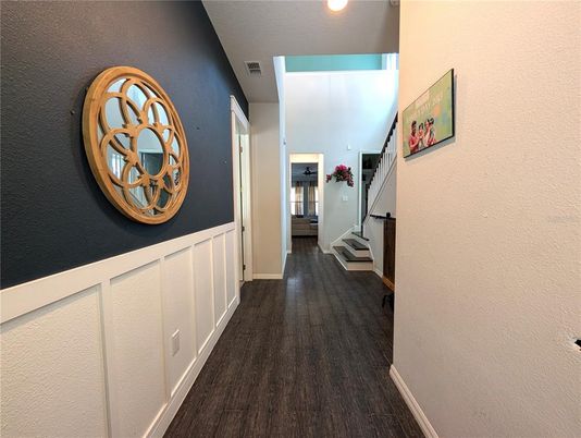 Interior, Recessed Lighting, Wood Texture Flooring