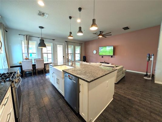 Dining room, Interior, Kitchen, Pendant Lights, Recessed Lighting, Wood Texture Flooring