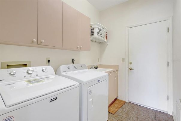 Interior, Washer