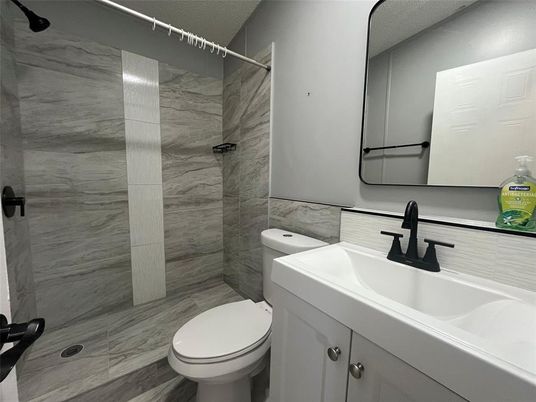 Bathroom, Interior, Marble Walls