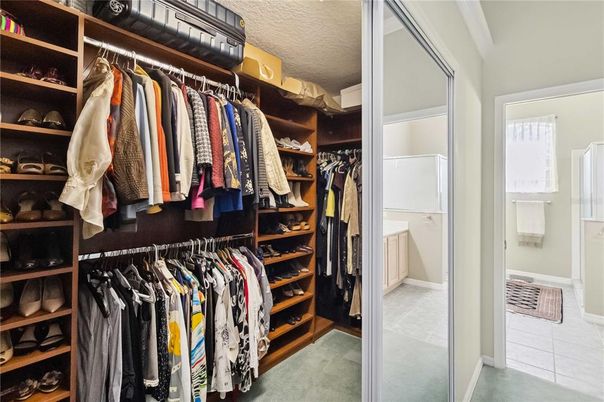 Interior, Walk-in Closets