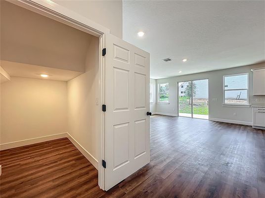 Empty room, Interior, Recessed Lighting, Wood Texture Flooring