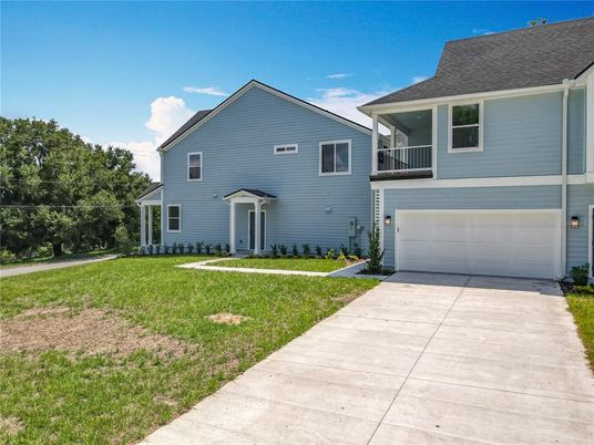 Attached, Backyard, Exterior, Facade, Split Level