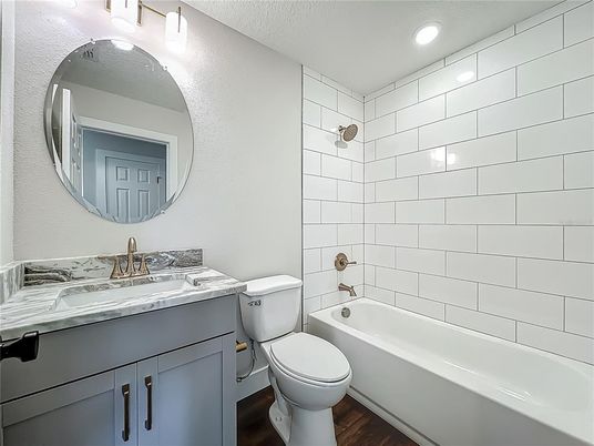 Bathroom, Interior, Recessed Lighting, Wood Texture Flooring