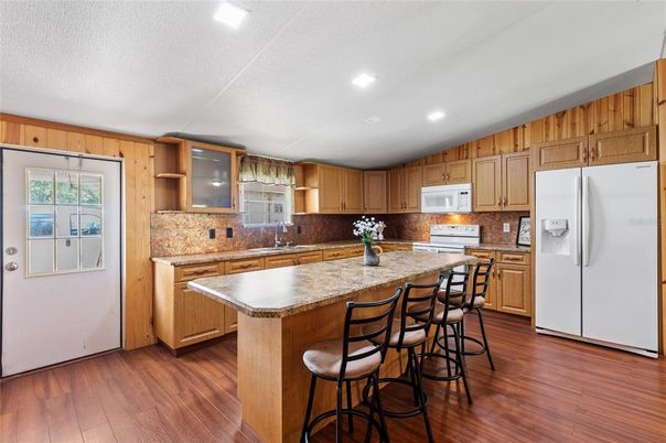 Interior, Kitchen, Recessed Lighting, Wood Texture Flooring