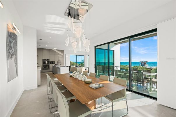 Dining room, Interior, Kitchen, Pendant Lights, Recessed Lighting, Stainless Steel Appliances, Water