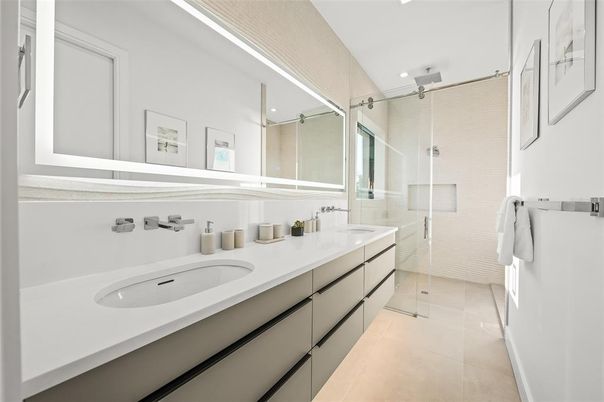 Bathroom, Dual Sink Vanities, Glass Shower, Interior, Recessed Lighting