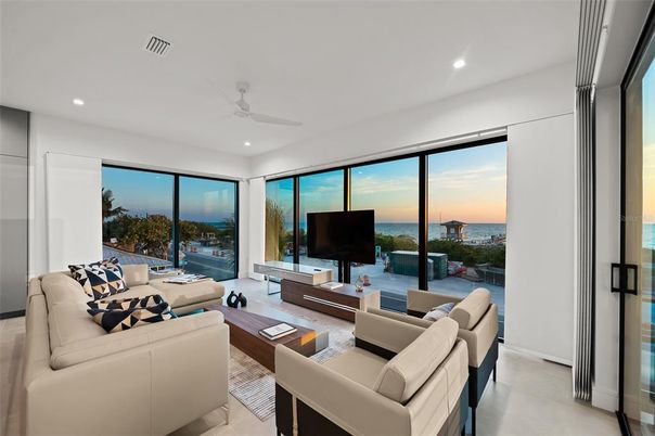 Interior, Living room, Recessed Lighting, Water