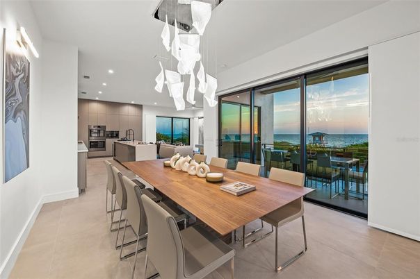 Dining room, Interior, Kitchen, Pendant Lights, Recessed Lighting, Stainless Steel Appliances, Water