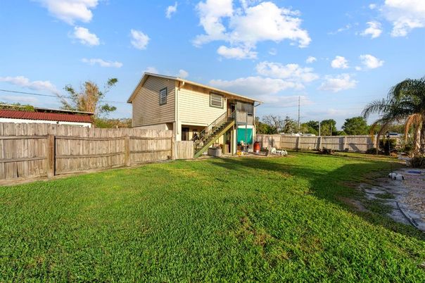 Backyard, Exterior, Playground