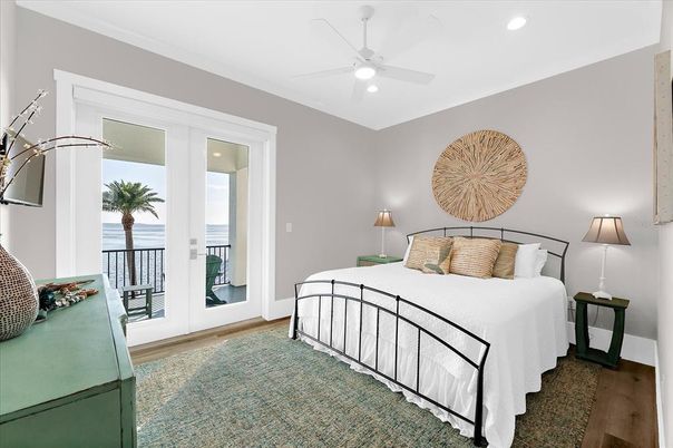 Bedroom, Interior, Recessed Lighting, Water, Wood Texture Flooring