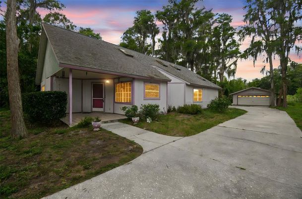 Backyard, Detached Garage, Exterior