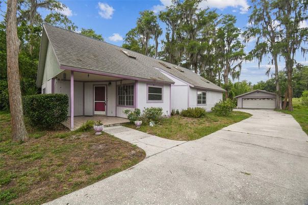 Backyard, Detached Garage, Exterior