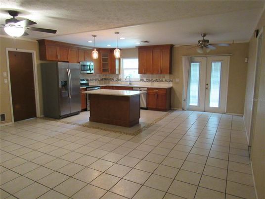 Interior, Kitchen, Pendant Lights, Stainless Steel Appliances