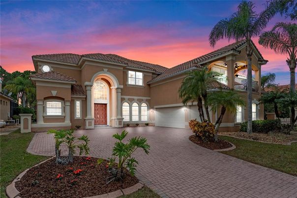 Attached, Exterior, Facade, Mediterranean