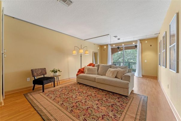 Interior, Living room, Pendant Lights, Wood Texture Flooring