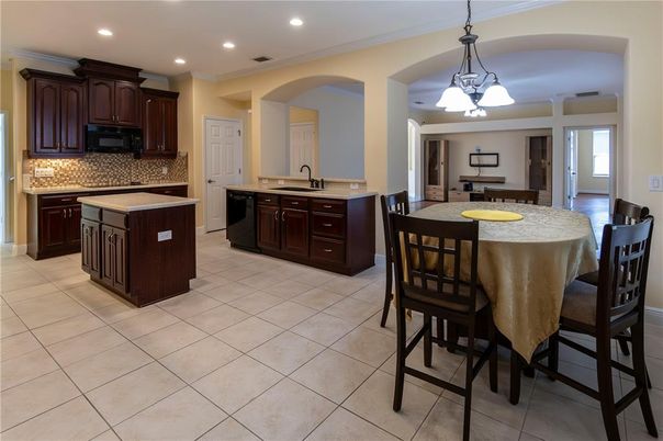 Dining room, Interior, Kitchen, Pendant Lights, Recessed Lighting