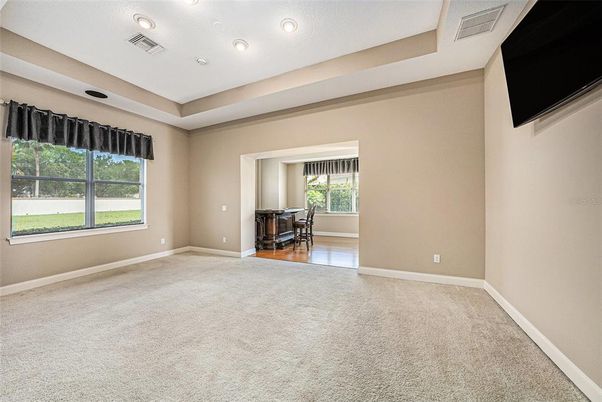 Empty room, Home Office, Interior, Recessed Lighting