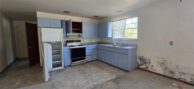 Interior, Kitchen