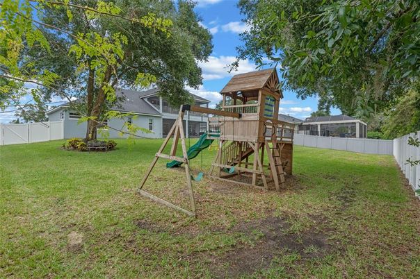 Backyard, Exterior, Playground