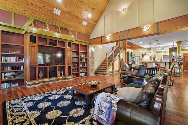 Interior, Kitchen, Living room, Pendant Lights, Recessed Lighting, Wooden Ceilings, Wood Texture Flooring