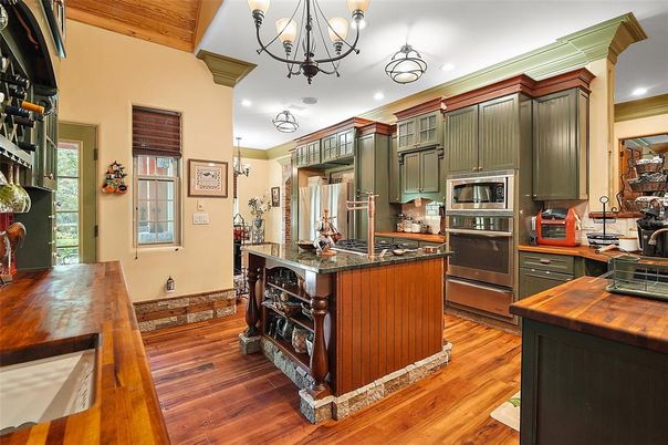 Chandelier, Interior, Kitchen, Recessed Lighting, Stainless Steel Appliances, Wood Texture Flooring