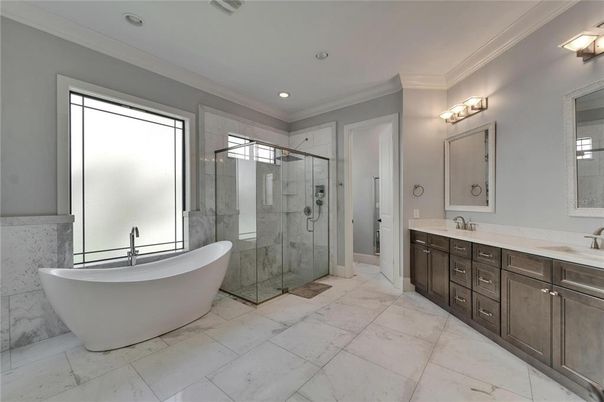 Bathroom, Dual Sink Vanities, Free Standing Baths, Glass Shower, Interior, Recessed Lighting