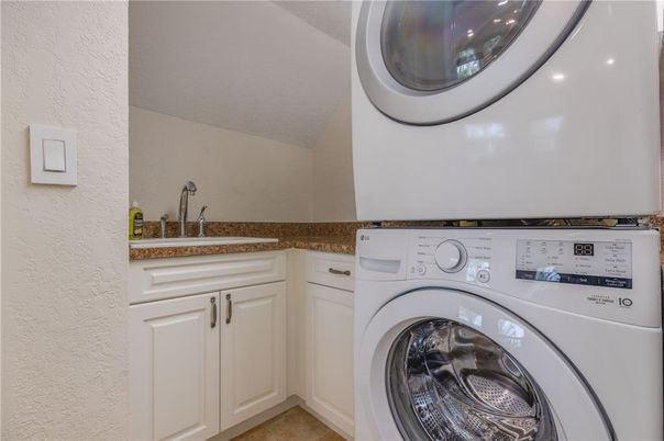 Interior, Utility Closets, Washer