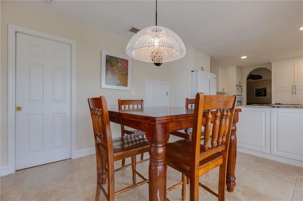 Chandelier, Dining room, Interior, Pendant Lights, Recessed Lighting
