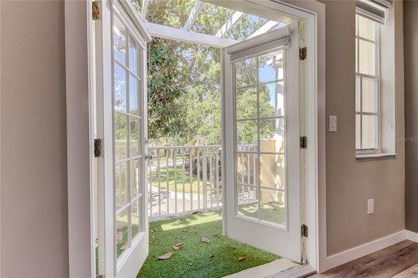 Interior, Sun Room, Wood Texture Flooring