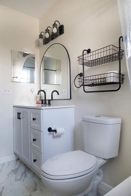 Bathroom, Dual Sink Vanities, Interior, Marble