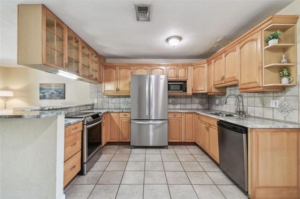 Interior, Kitchen, Stainless Steel Appliances