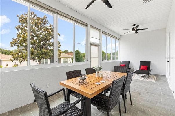 Dining room, Interior, Sun Room, Wood Texture Flooring