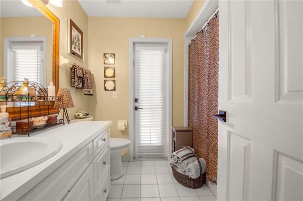 Bathroom, Interior
