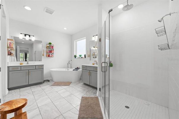 Bathroom, Dual Sink Vanities, Free Standing Baths, Glass Shower, Interior, Recessed Lighting