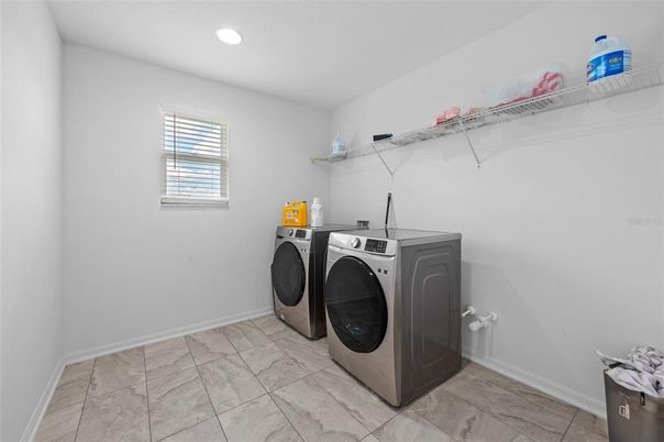 Interior, Recessed Lighting, Washer