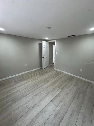 Empty room, Interior, Recessed Lighting, Wood Texture Flooring