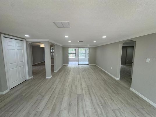 Empty room, Interior, Recessed Lighting, Wood Texture Flooring