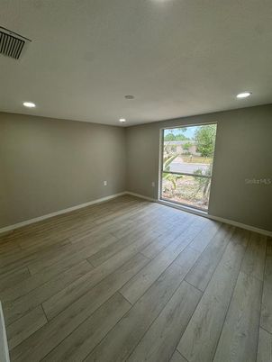 Empty room, Interior, Recessed Lighting, Wood Texture Flooring