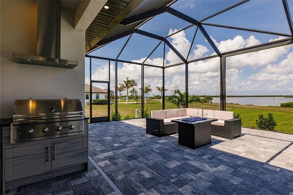 Glass Ceilings, Interior, Sun Room, Water
