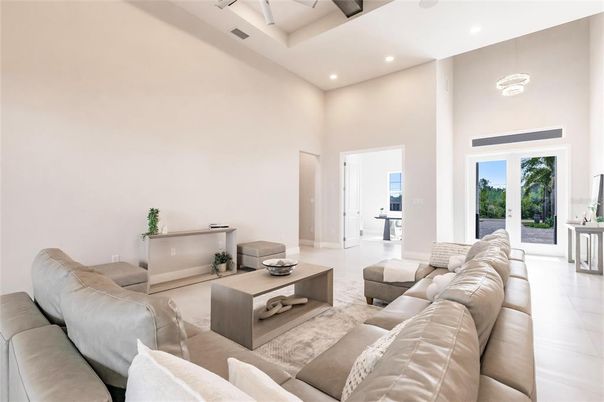 Interior, Living room, Pendant Lights, Recessed Lighting