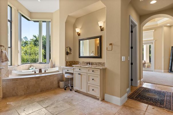 Bathroom, Interior, Recessed Lighting