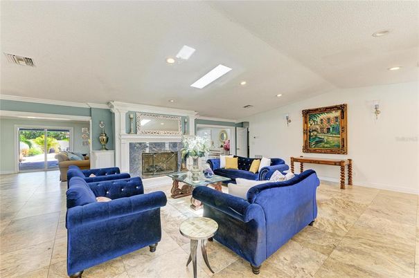 Fireplace, Interior, Living room, Recessed Lighting