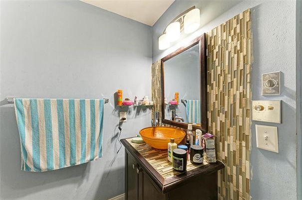 Bathroom, Interior