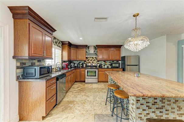 Interior, Kitchen, Pendant Lights, Recessed Lighting, Stainless Steel Appliances