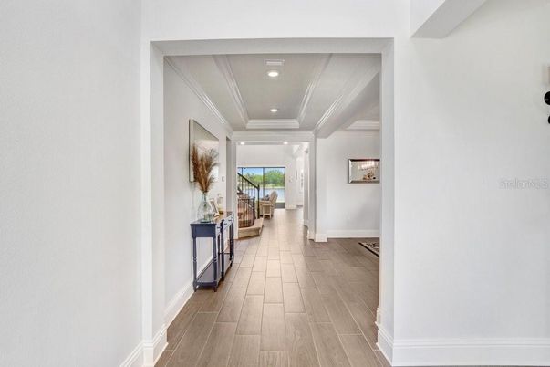 Interior, Recessed Lighting, Wood Texture Flooring
