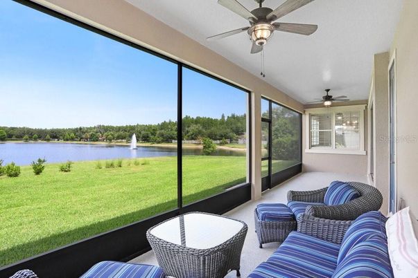 Interior, Sun Room, Water
