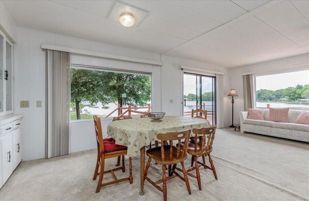 Dining room, Interior
