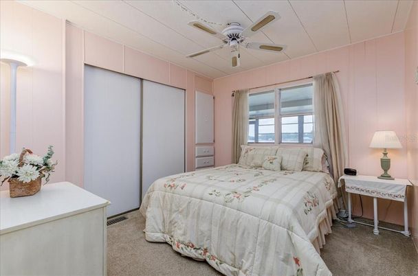 Bedroom, Interior, Water