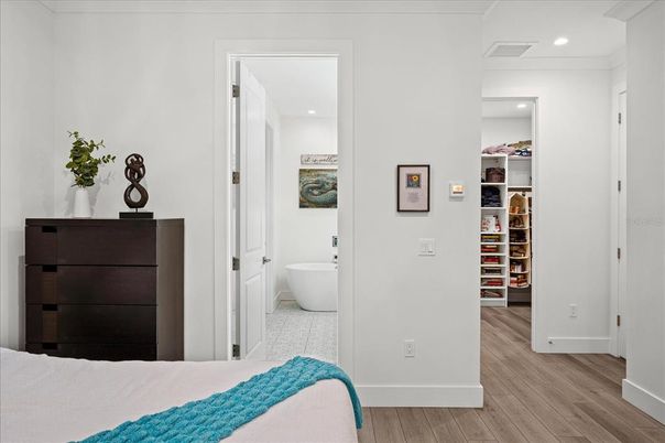 Bathroom, Free Standing Baths, Interior, Recessed Lighting, Wood Texture Flooring